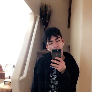 Meet your Posher, Mario